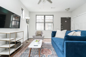 CozySuites Music Row Spacious 1BR with free parking 45